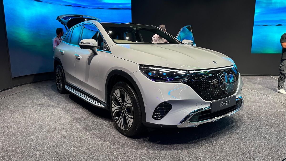 mercedes-eqe-launch-mercedes-benz-launches-its-third-ev-in-india-priced-at-rs-139-cr-check-full-details-of-eqe-suv
